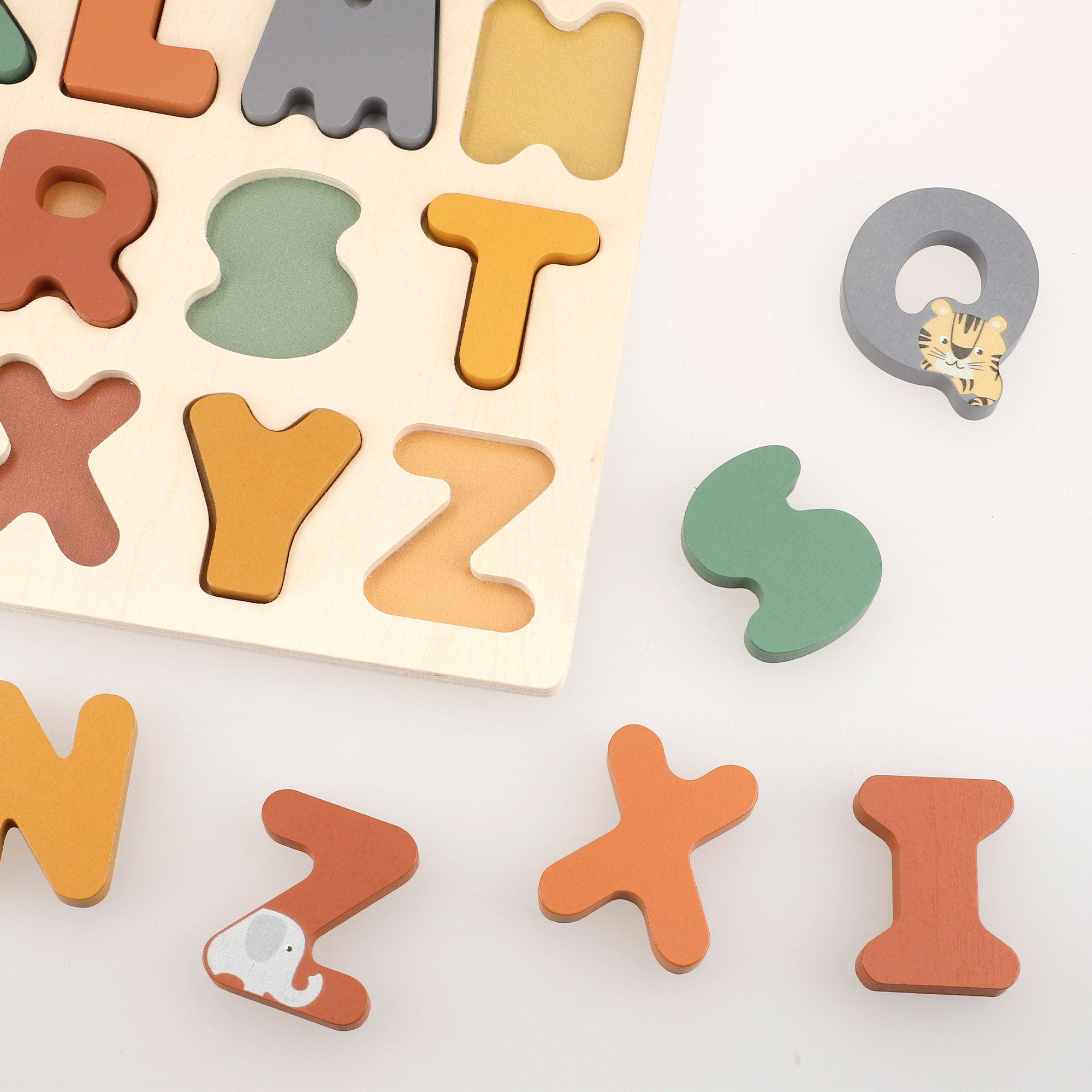 WOOMAX Puzle madera encajable del alfabeto