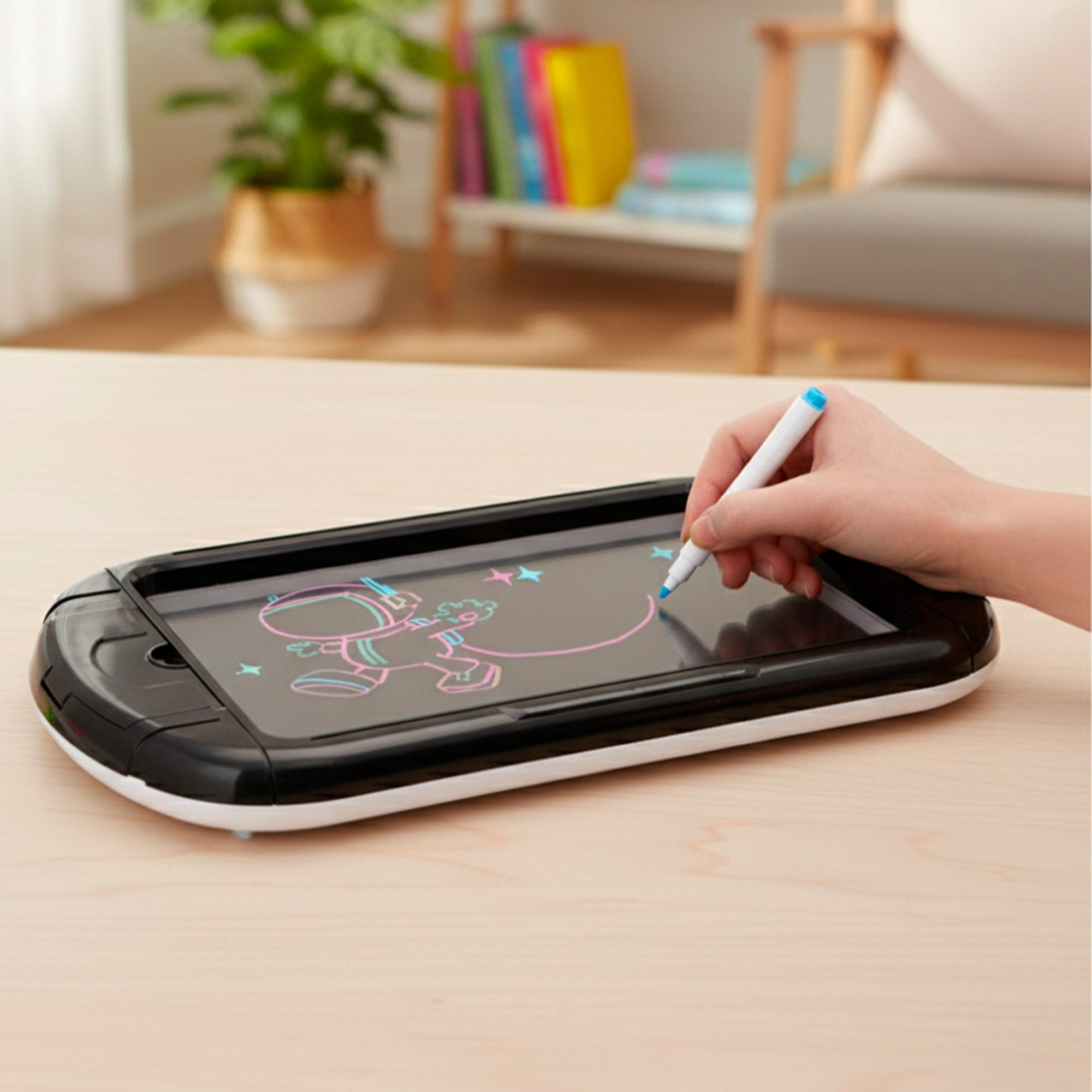 Tablet neón con dibujos y rotuladores Good Idea!