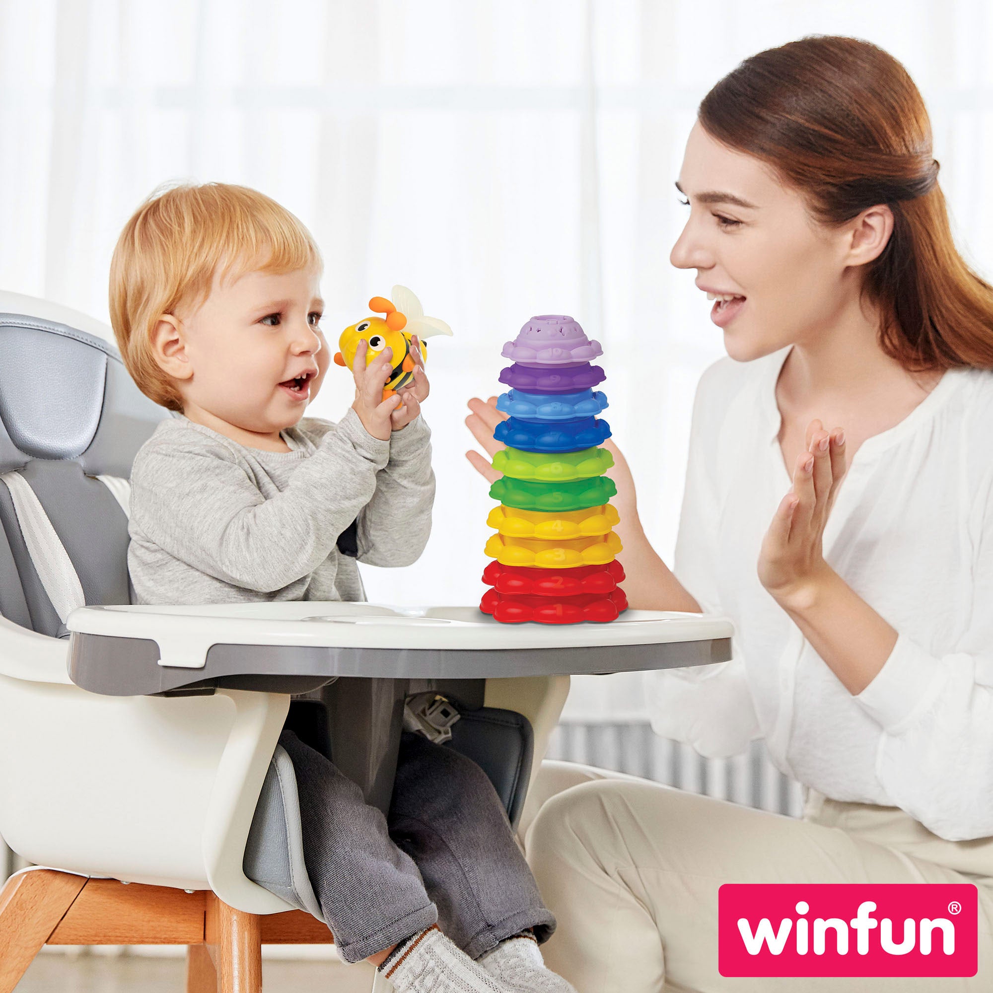 Winfun Torre apilable musical abeja