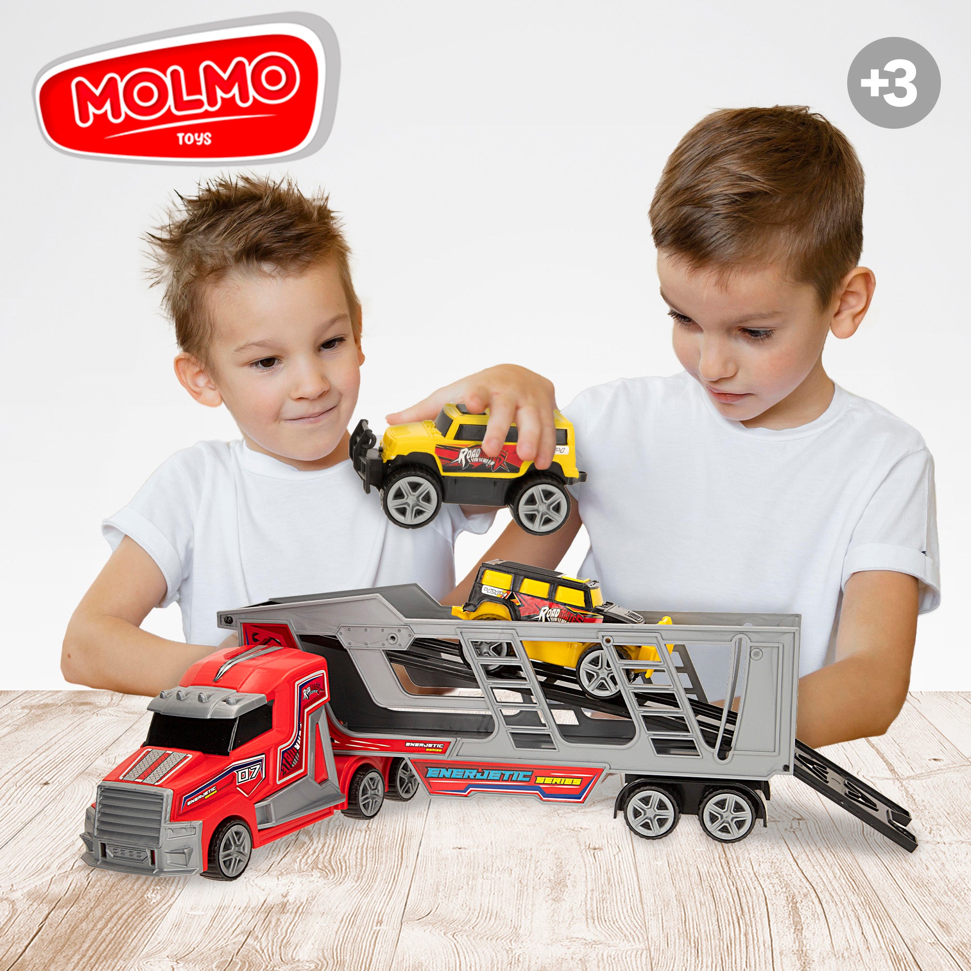 Camión portacoches fricción con 2 coches 4x4 COLORBABY