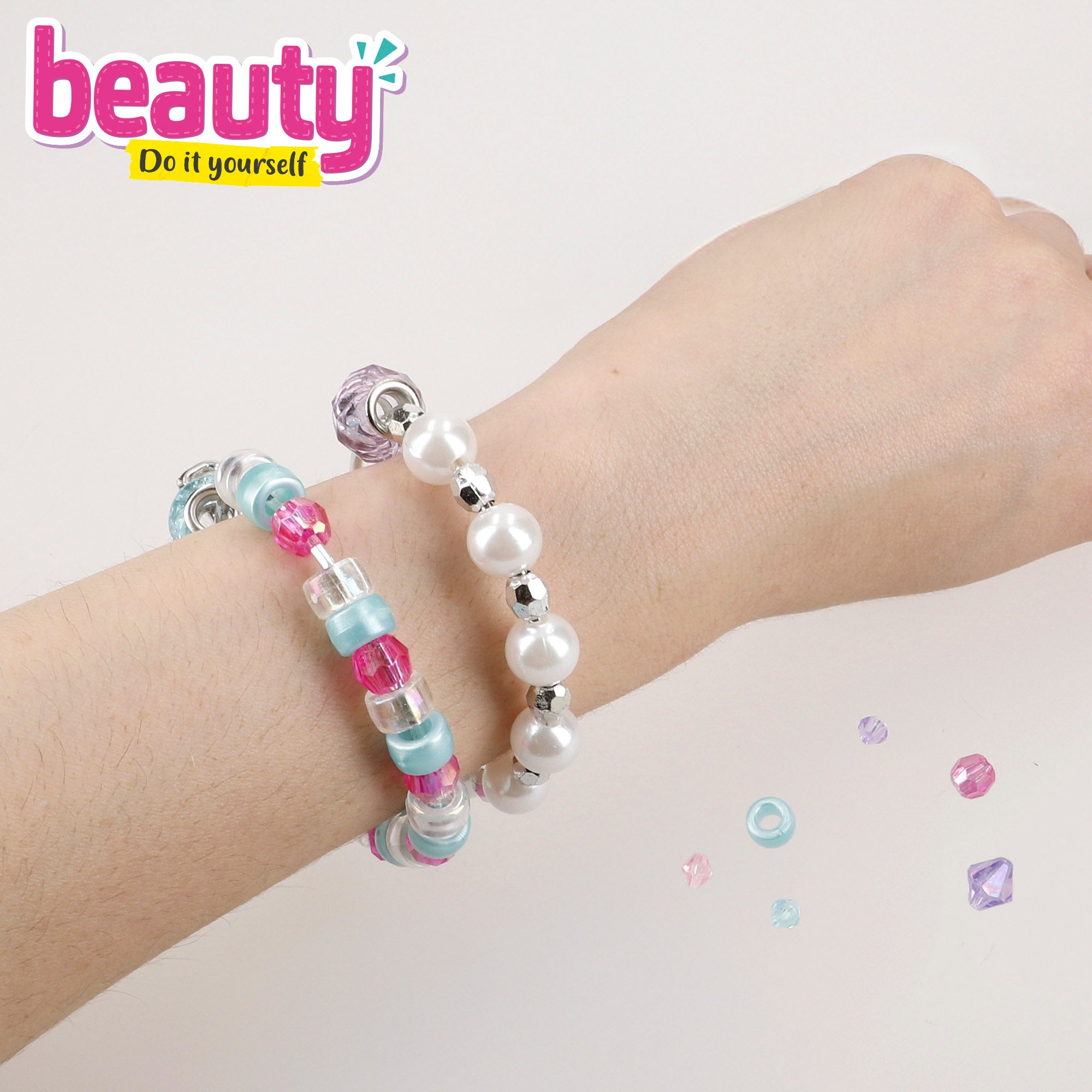 Kit pulseras charms Beauty