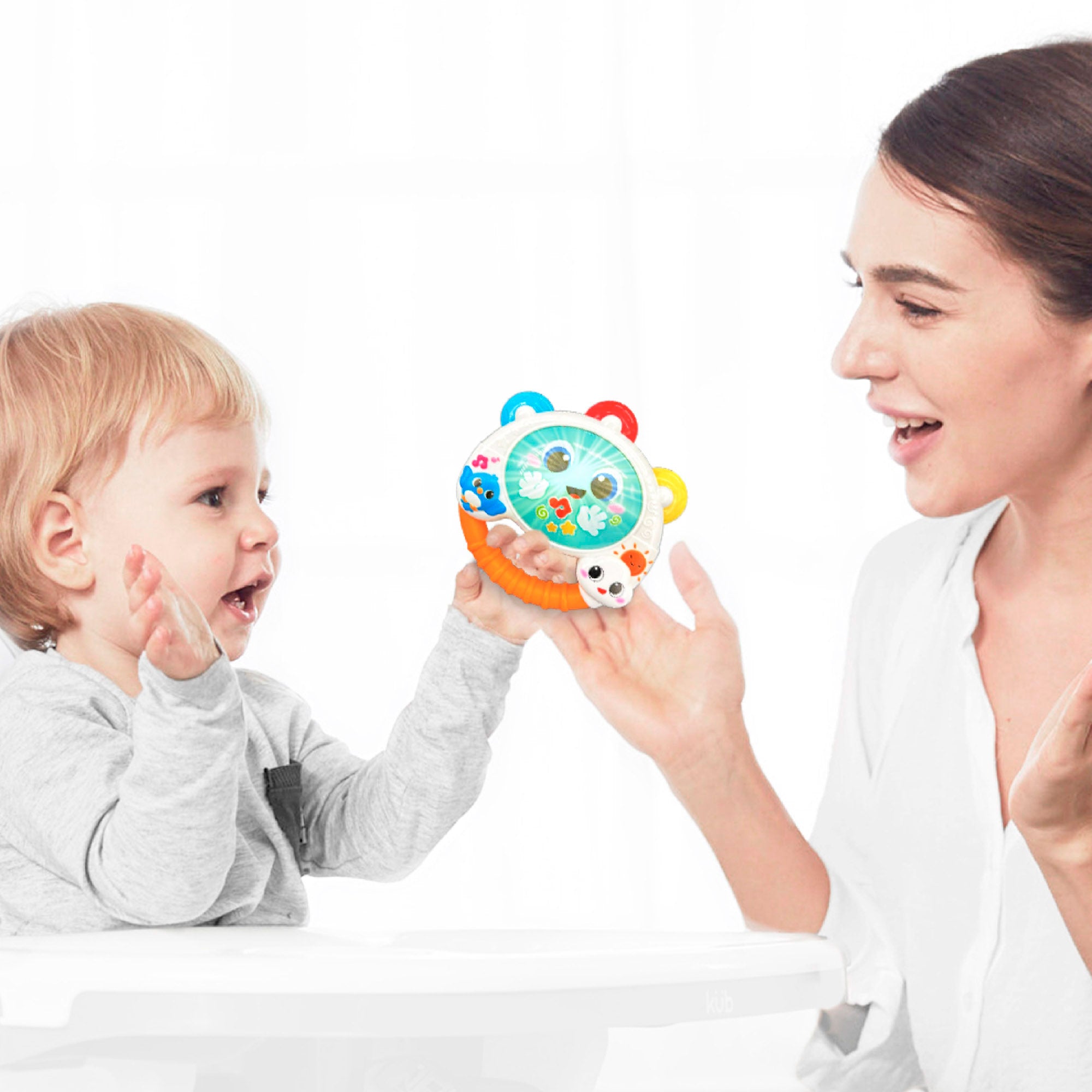 Winfun Pandereta infantil y sonajero con luz y sonido