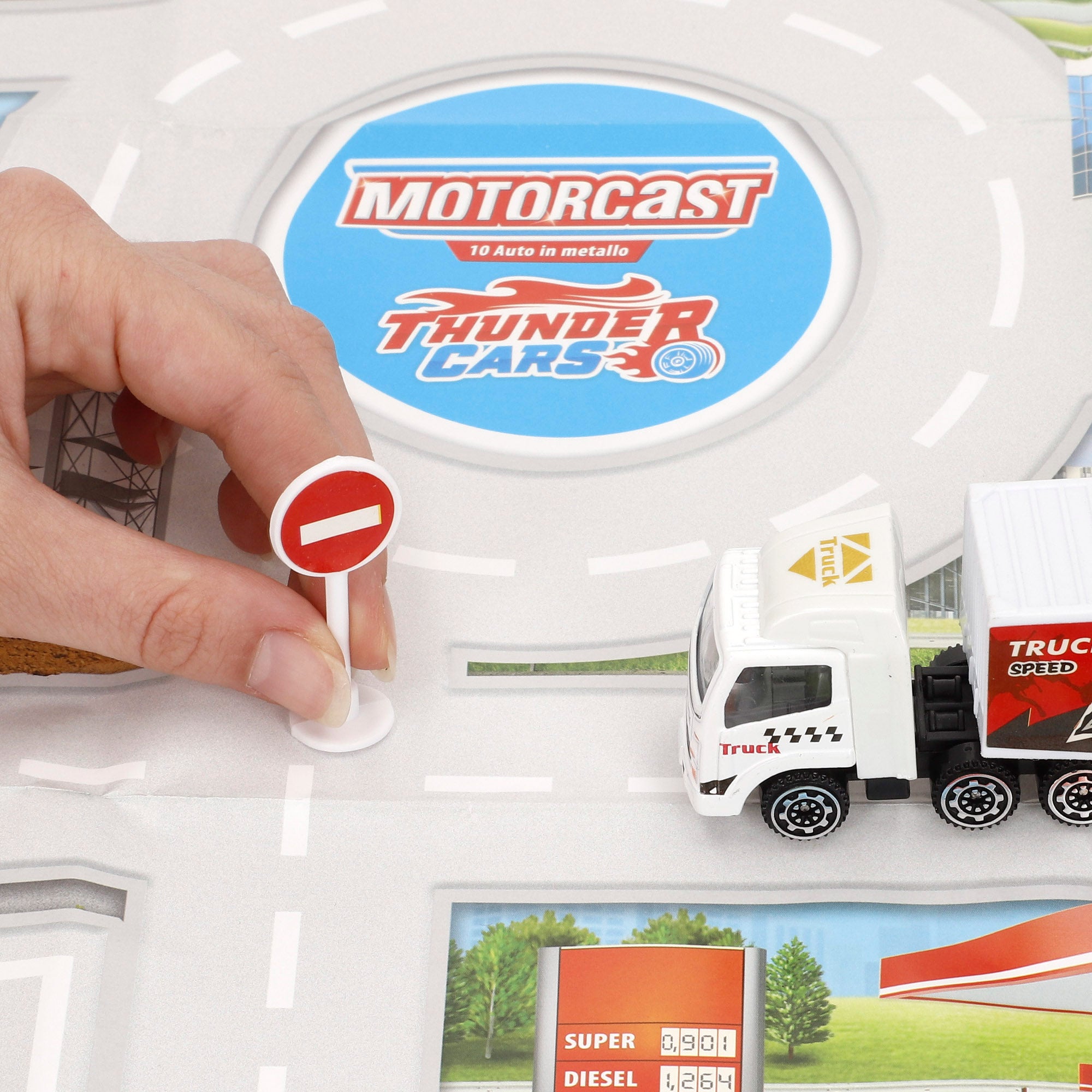 Set circuito ciudad con vehículos fricción 1:87 y señales de tráfico Speed & Go