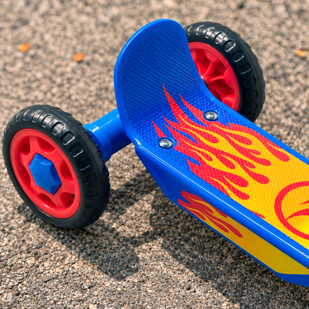 Hot Wheels Patinete 3 ruedas + 2 años