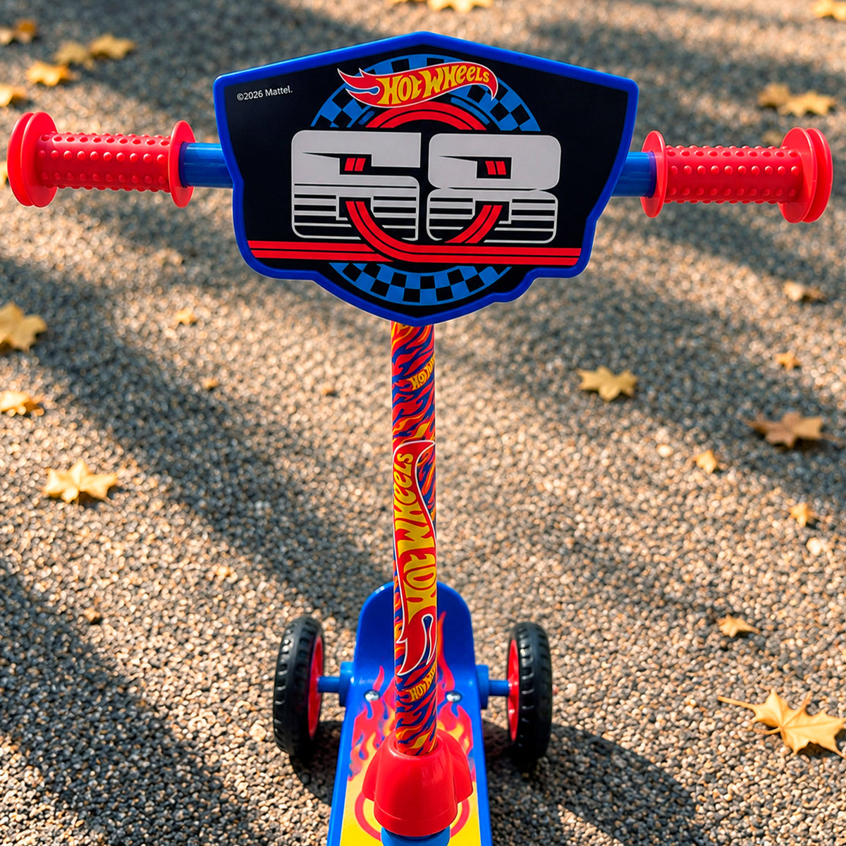 Hot Wheels Patinete 3 ruedas + 2 años
