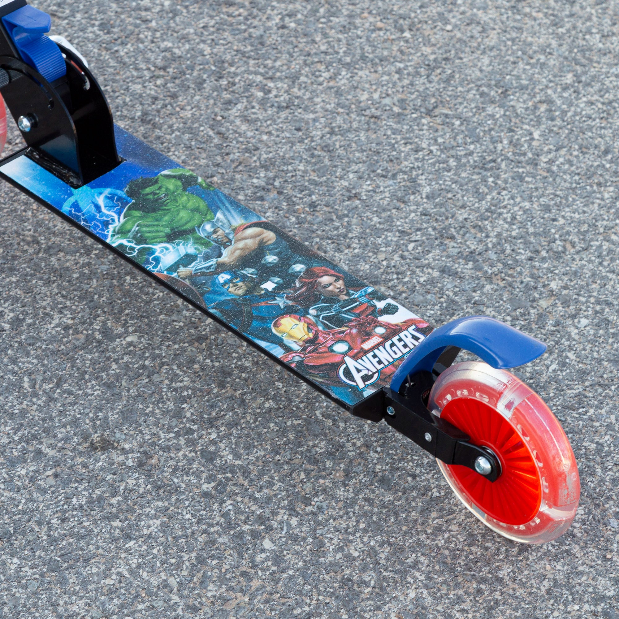 Avengers Patinete plegable 2 ruedas con luces