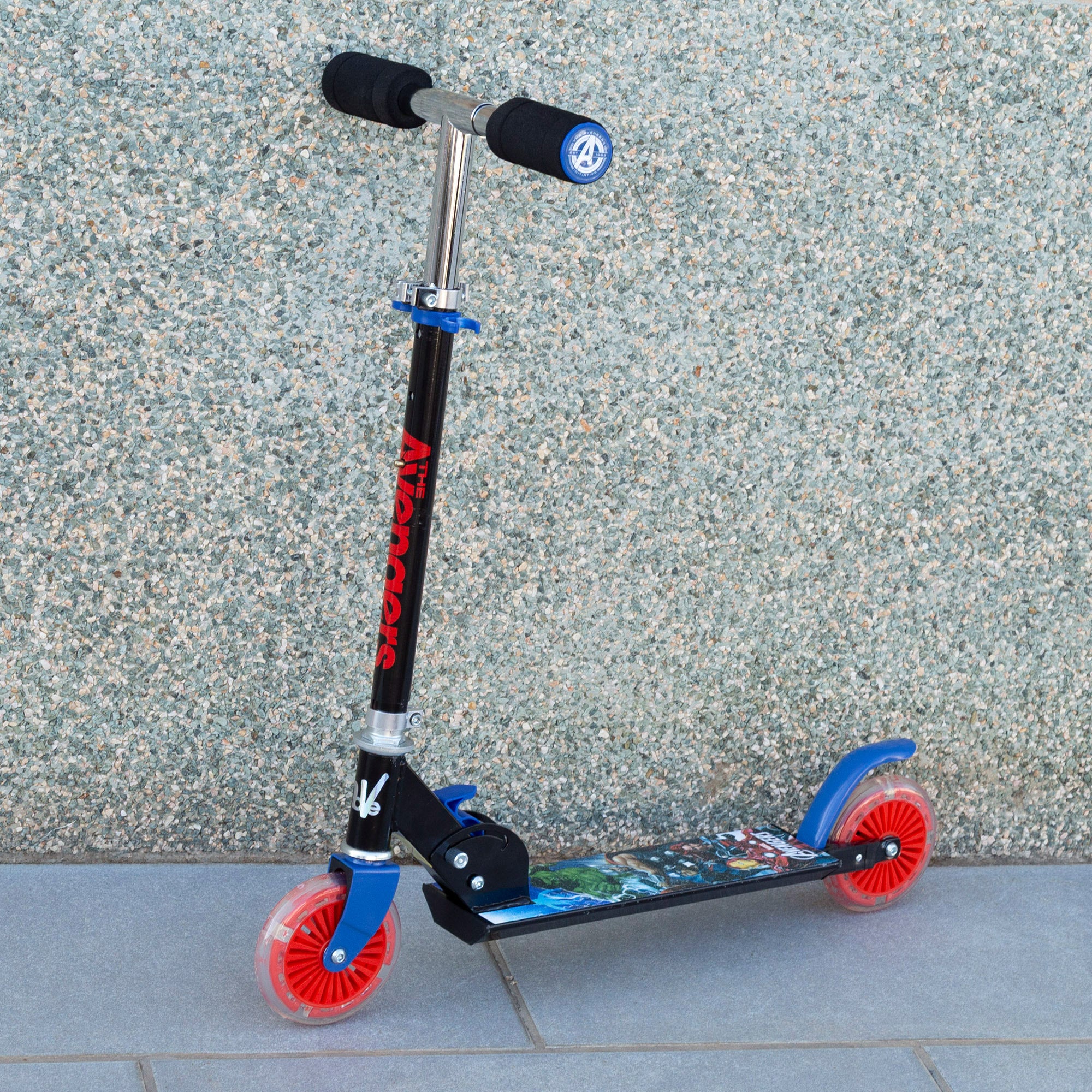 Avengers Patinete plegable 2 ruedas con luces