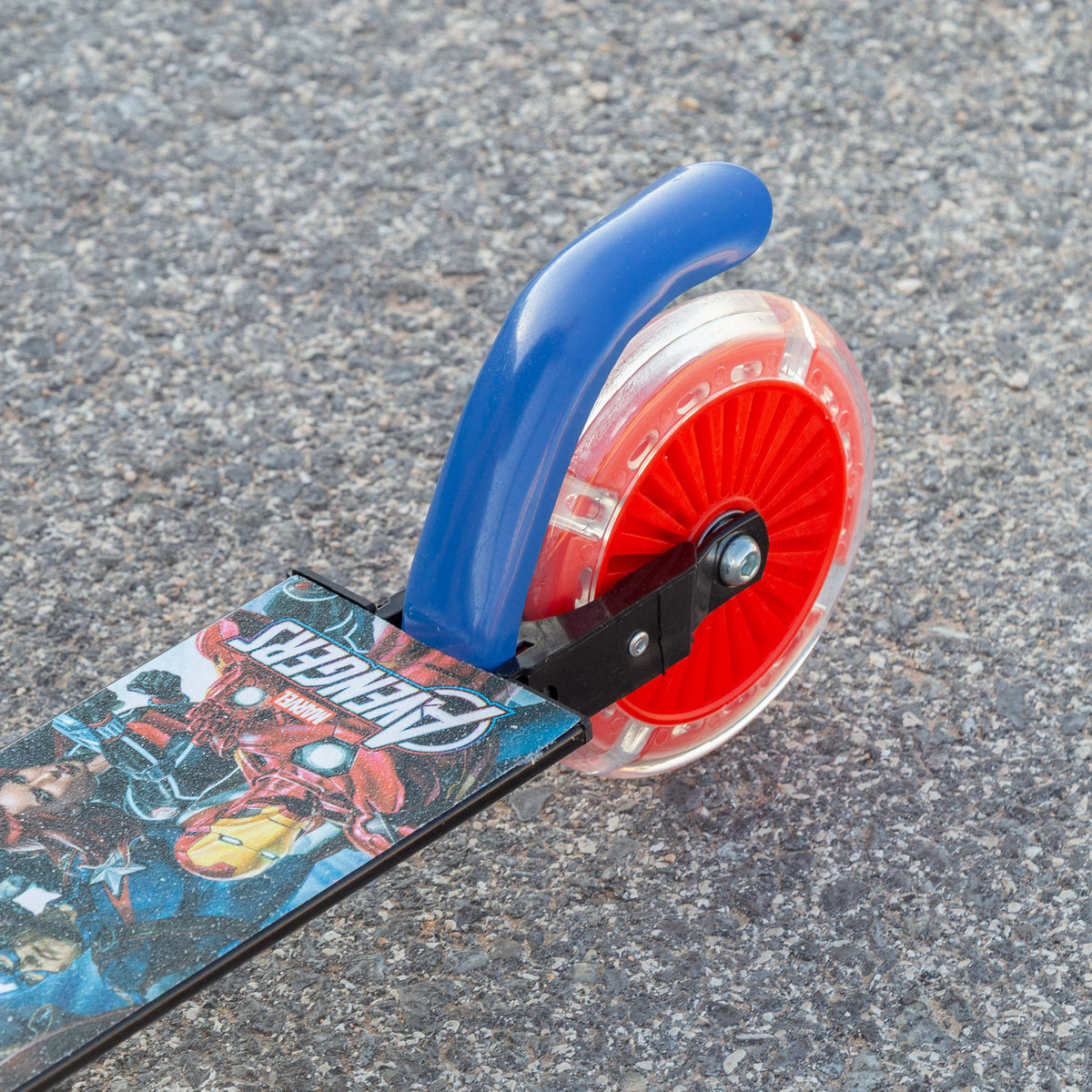 Avengers Patinete plegable 2 ruedas con luces