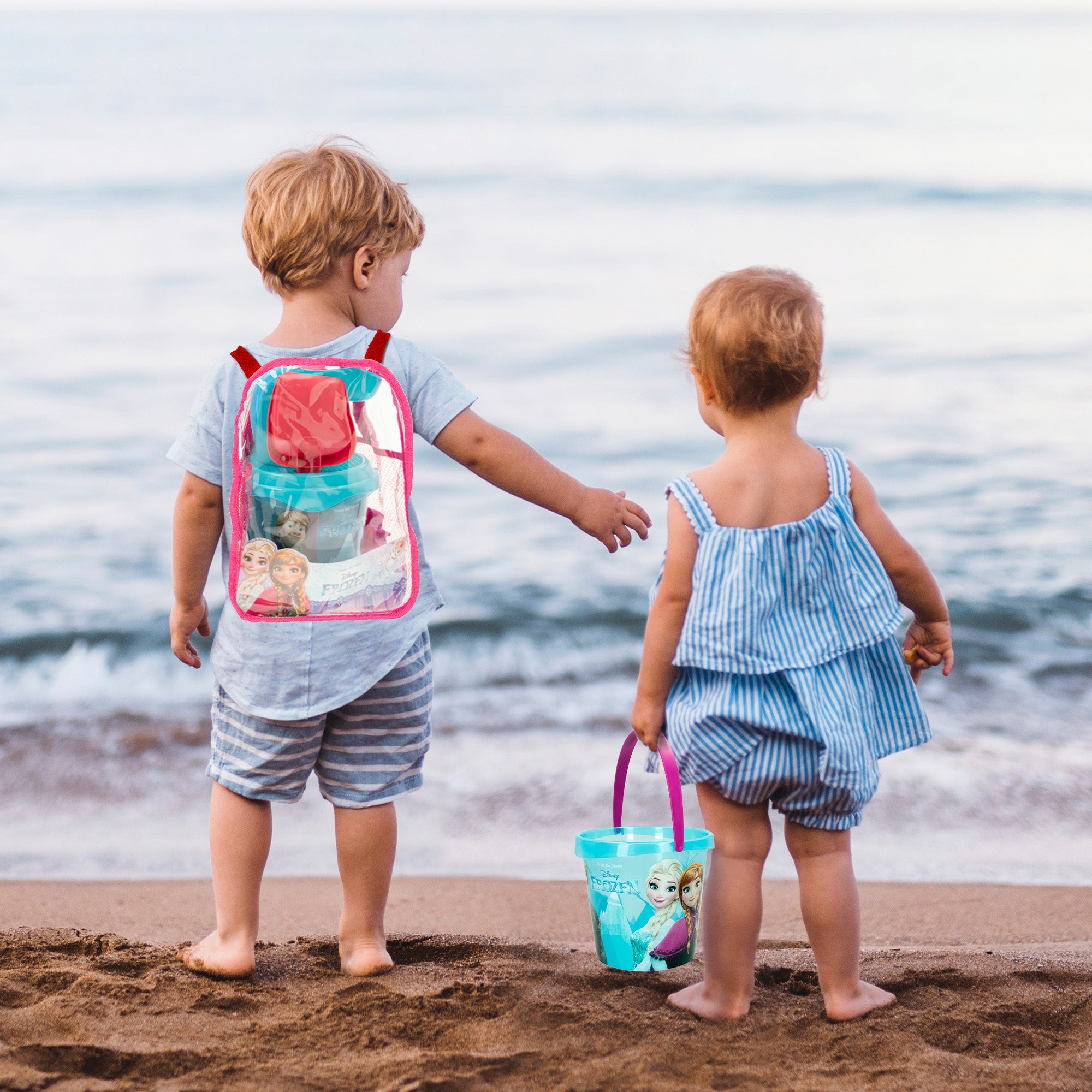 Frozen Set cubo de playa c/accesorios y mochila transporte