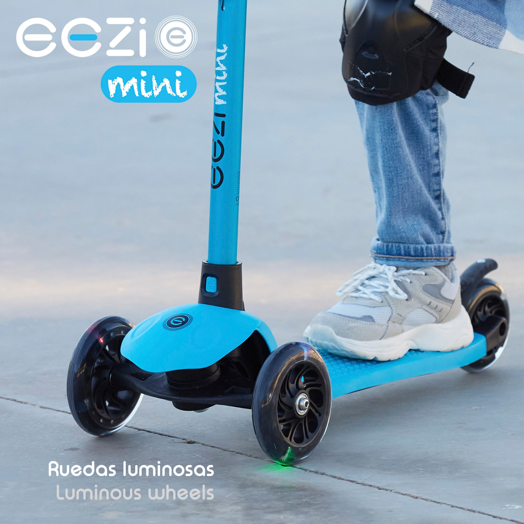 Patinete 3 ruedas azul con luces y manillar desmontable EEZI