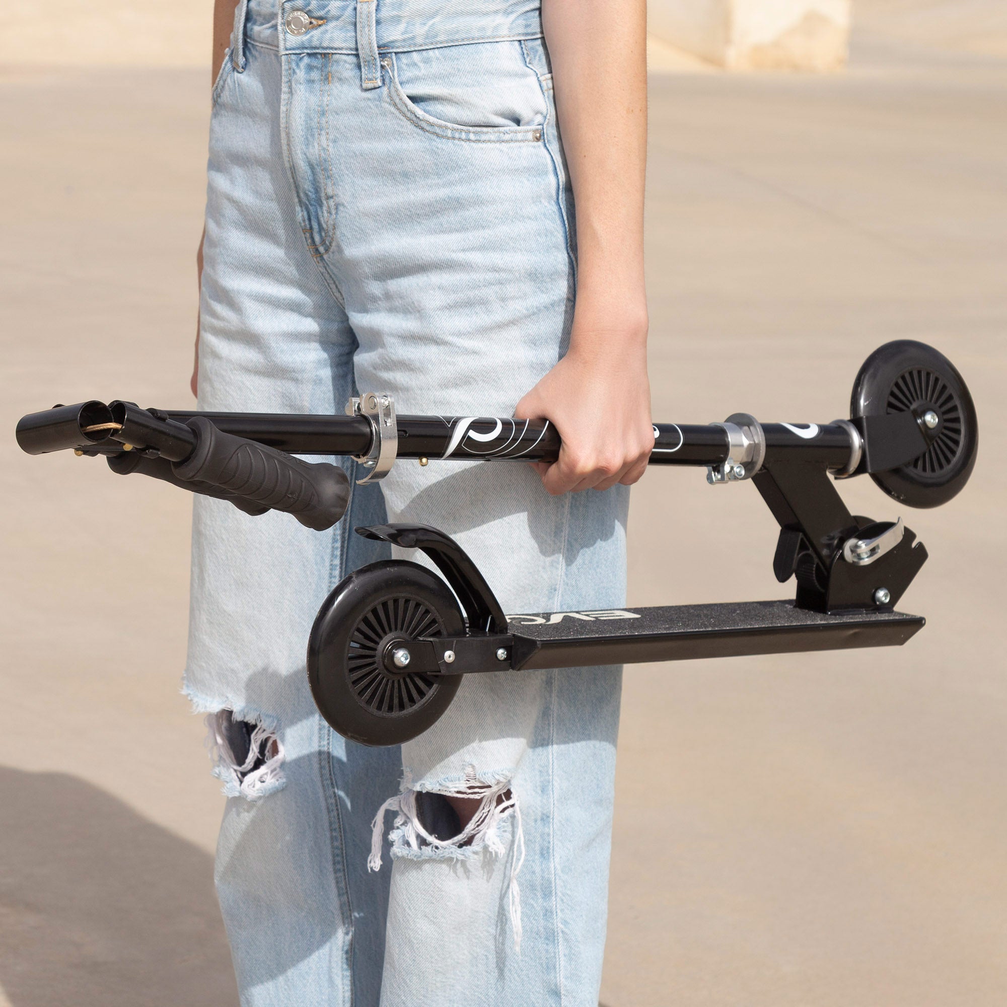 Patinete 2 ruedas plegable y ajustable negro EVO