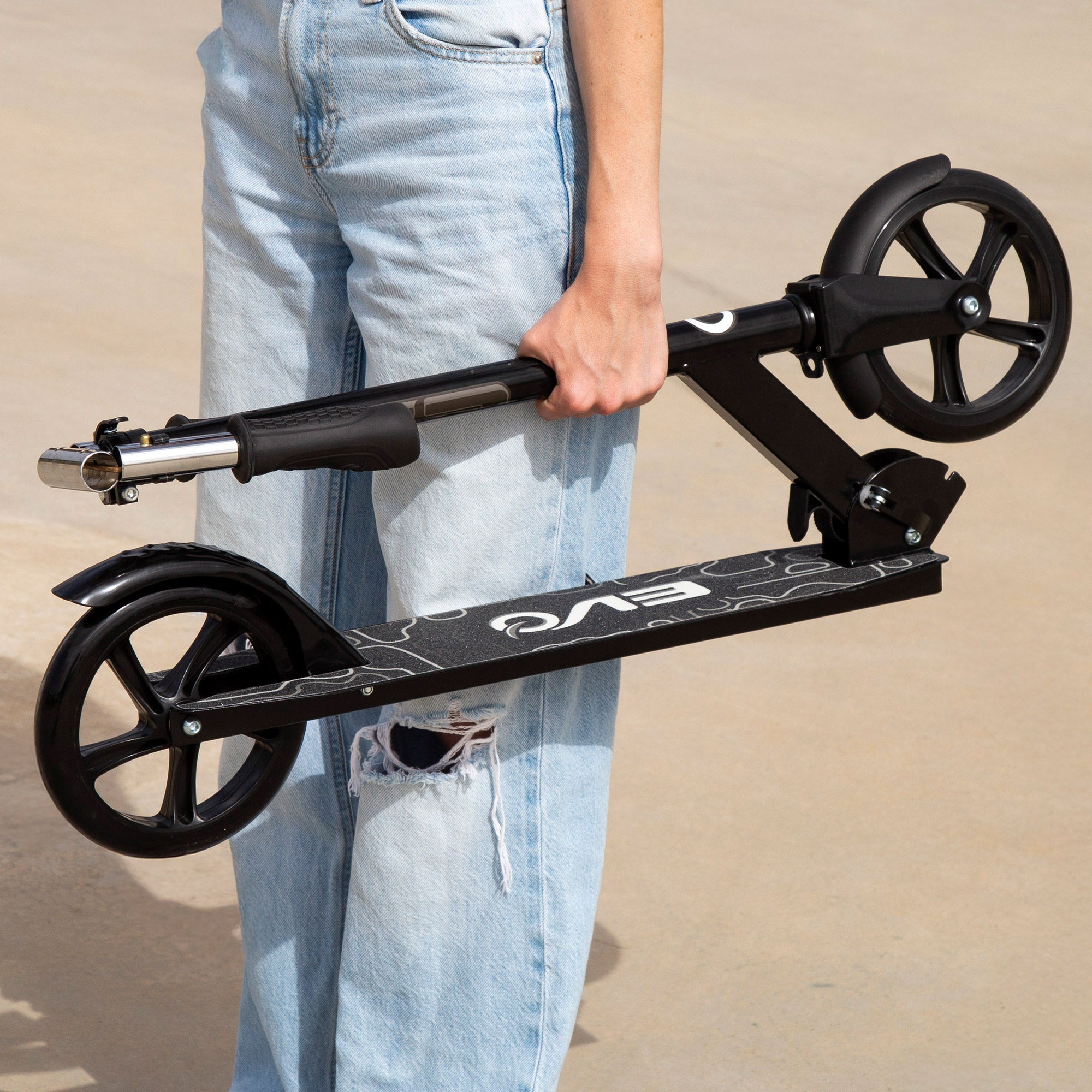 Patinete 2 ruedas plegable y ajustable altura negro EVO