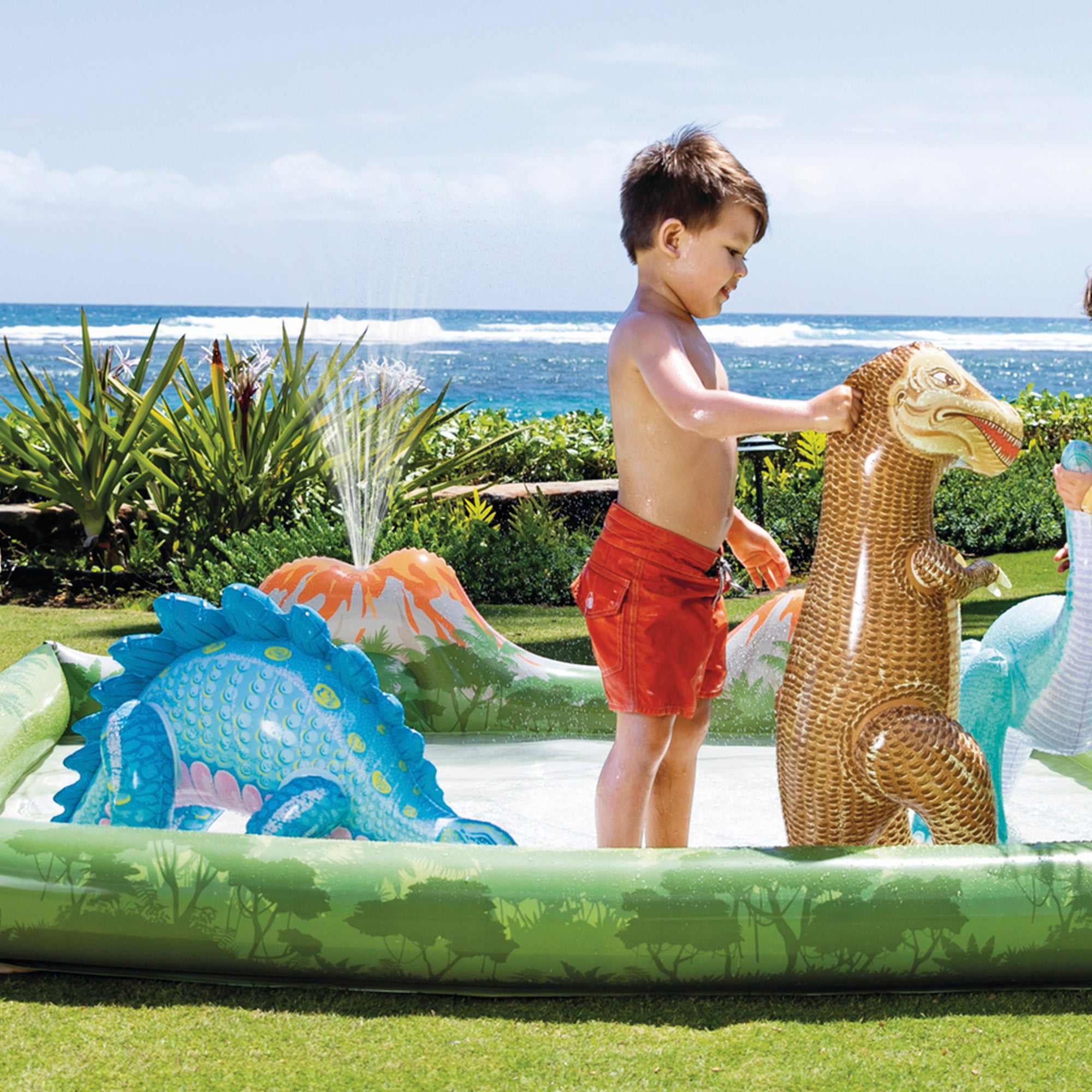 INTEX Centro de juegos hinchable agua dinosaurios con aspersor, juego de bolas e hinchables