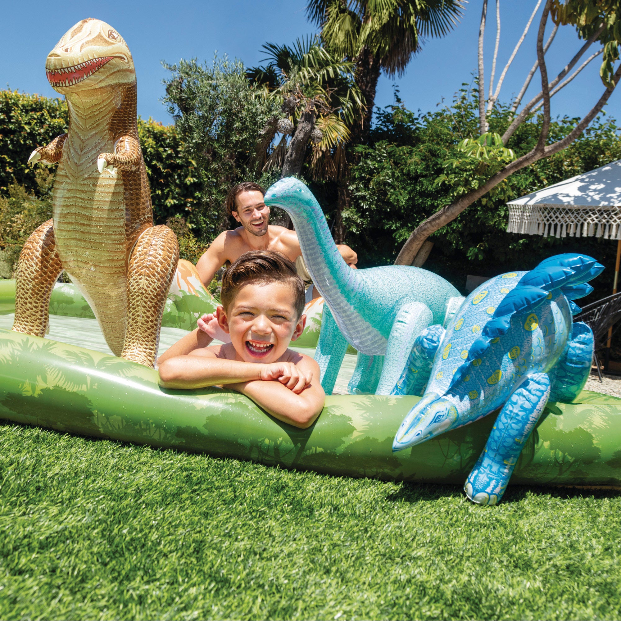 INTEX Centro de juegos hinchable agua dinosaurios con aspersor, juego de bolas e hinchables