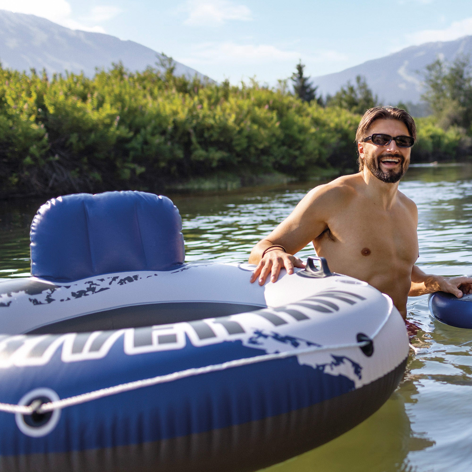 INTEX Rueda hinchable azul River Run 135 cm diámetro