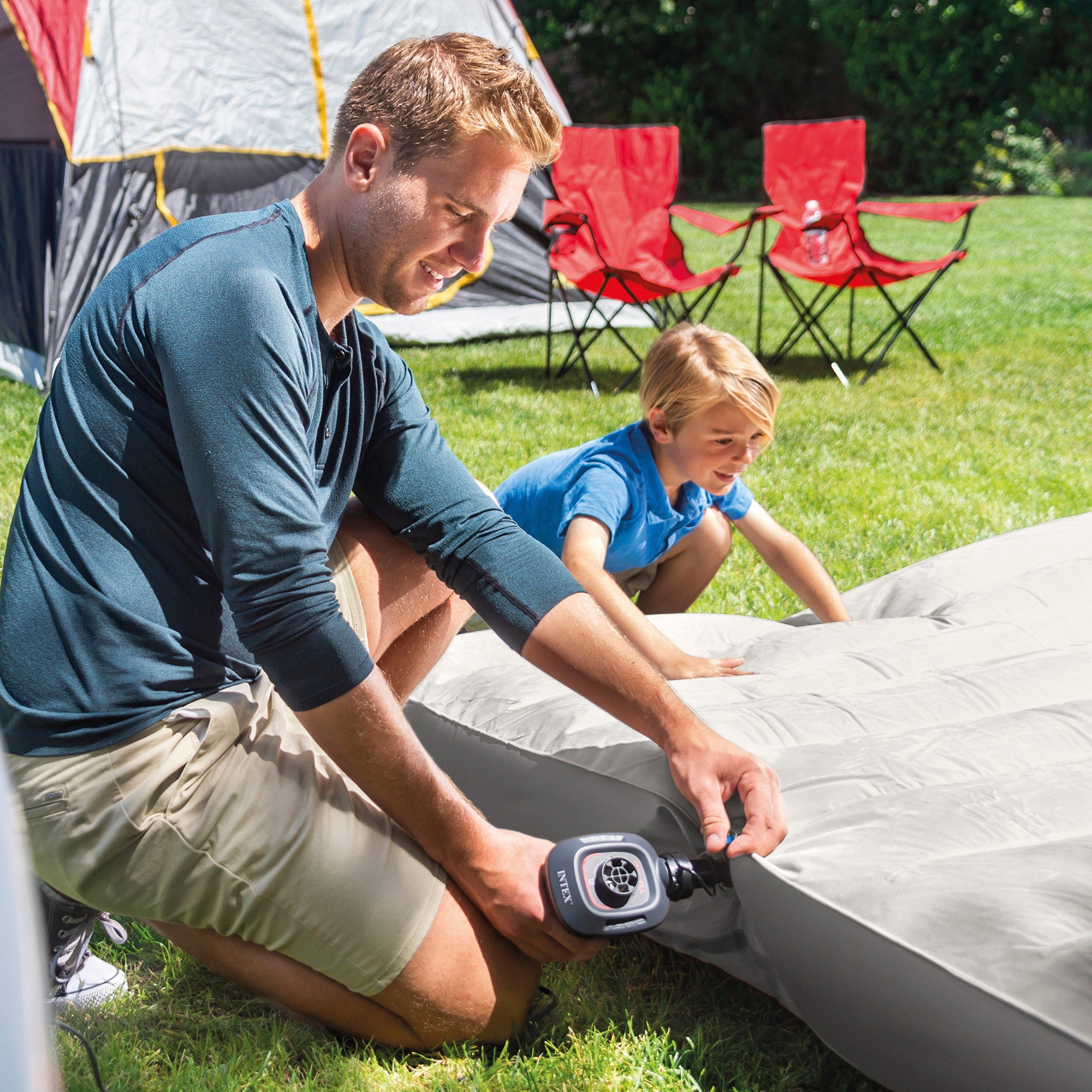 INTEX Hinchador eléctrico con adaptador para coche 12V Quick Fill