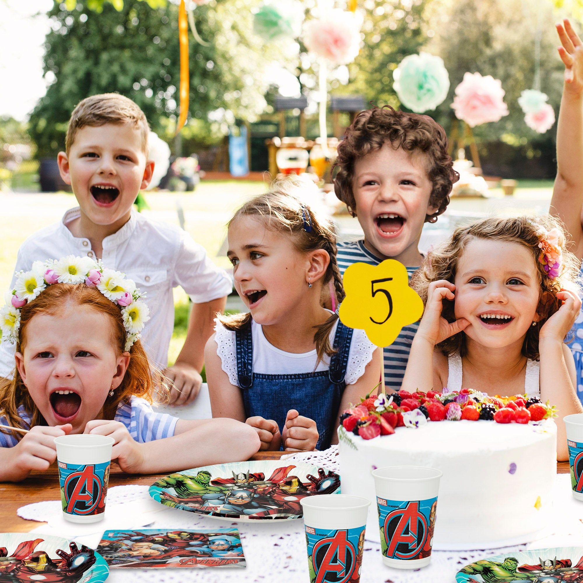 Avengers Vajilla infantil desechable 37 piezas