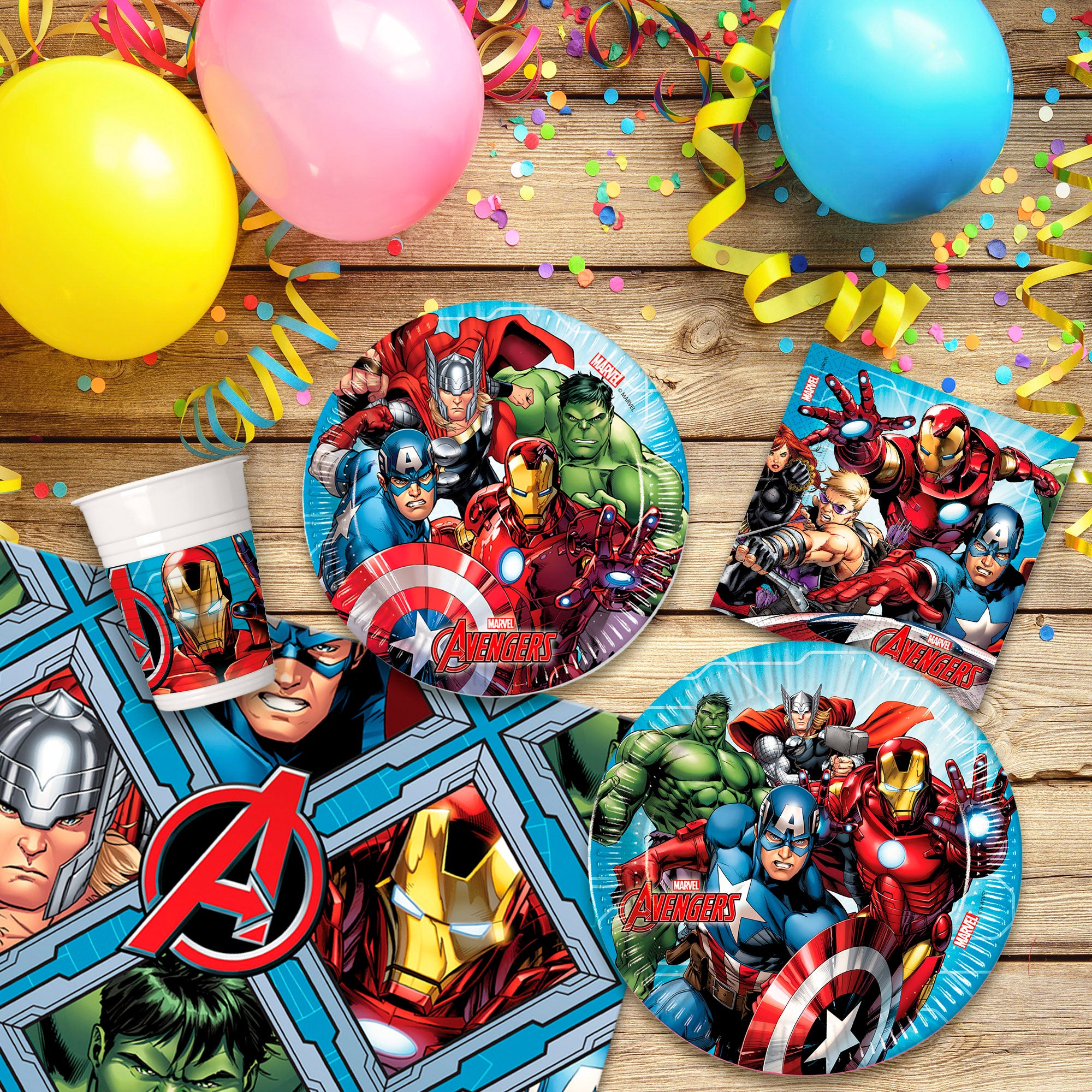 Avengers Vajilla infantil desechable 89 piezas