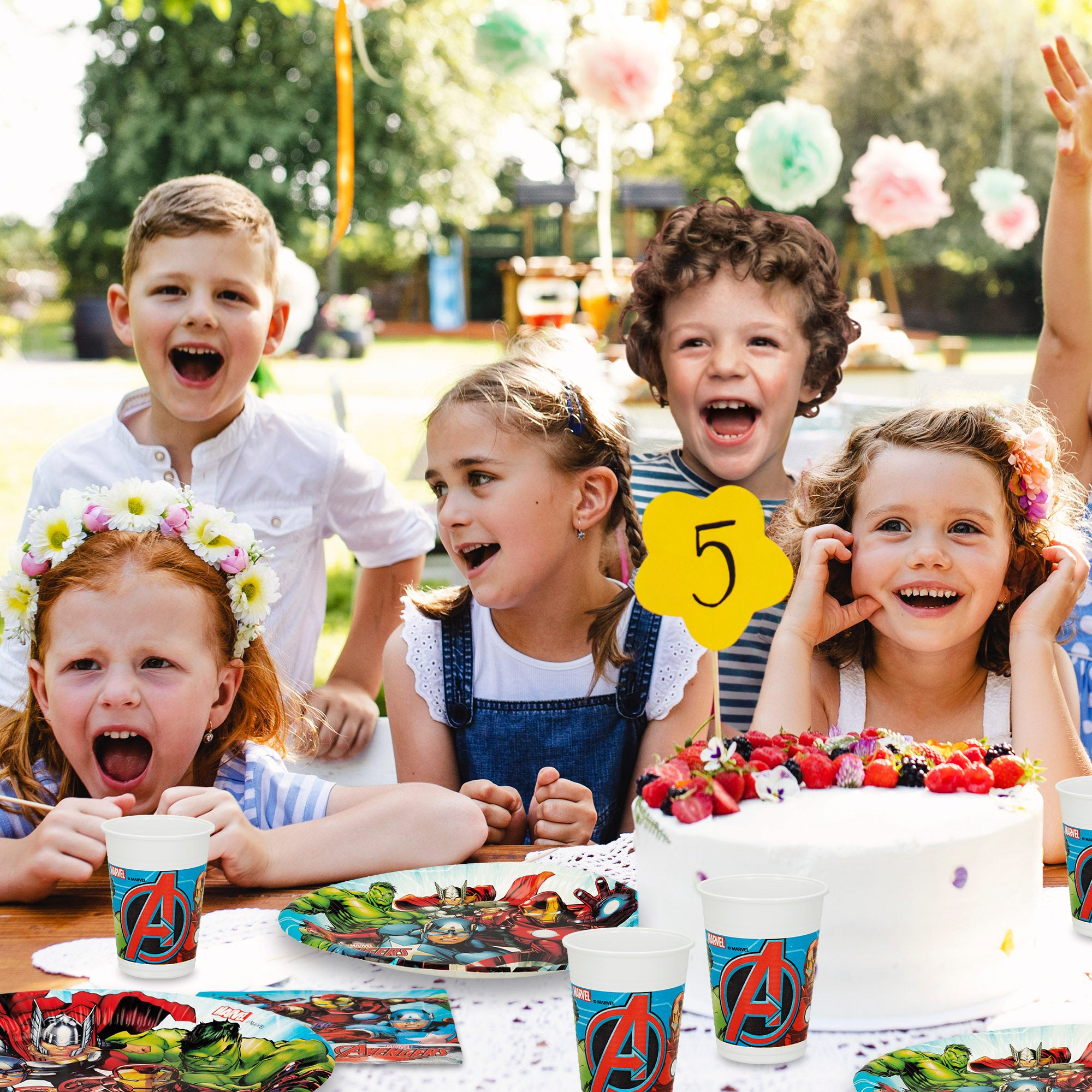 Avengers Vajilla infantil desechable 89 piezas