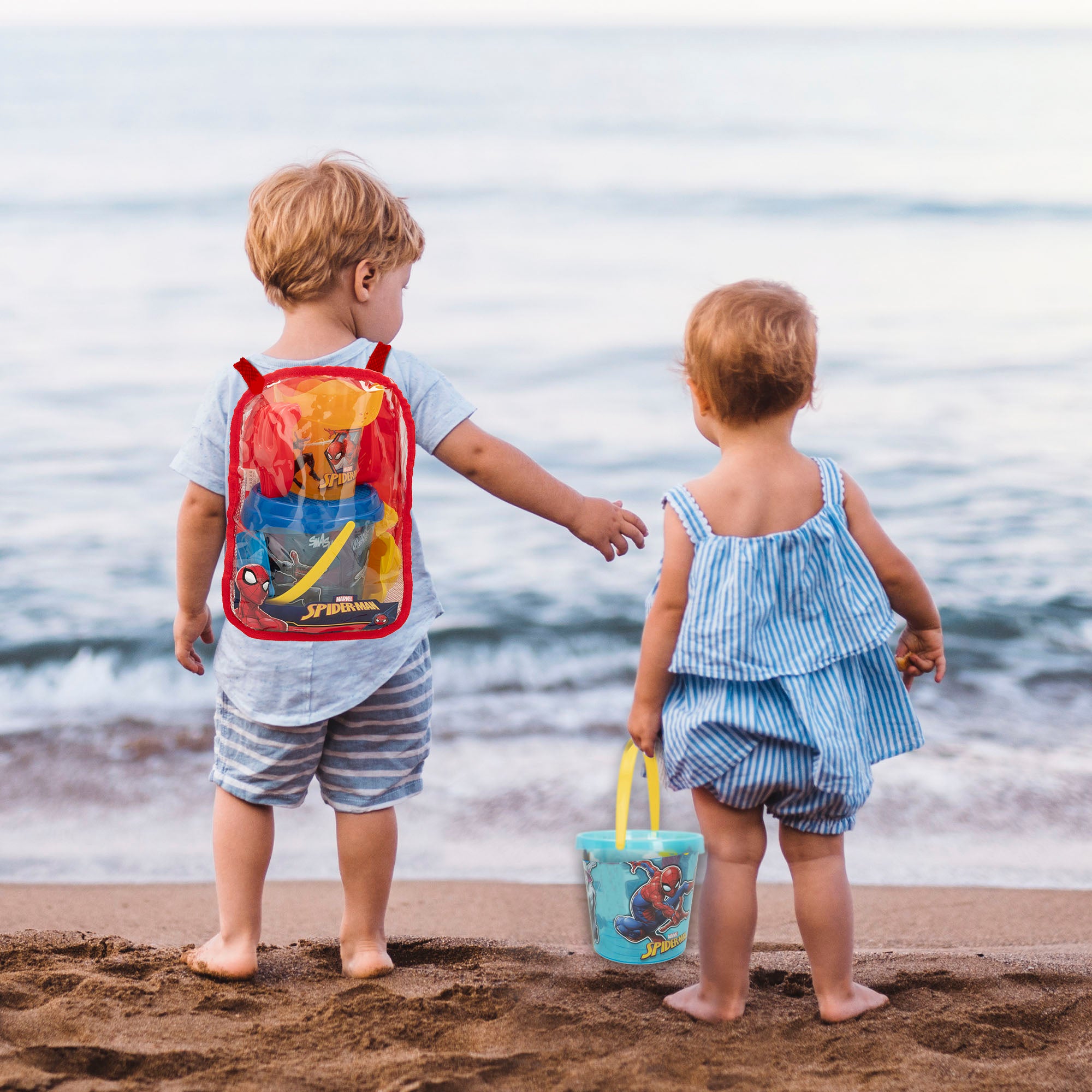 Spiderman Set cubo playa  Ø18 cm con accesorios y mochila transporte