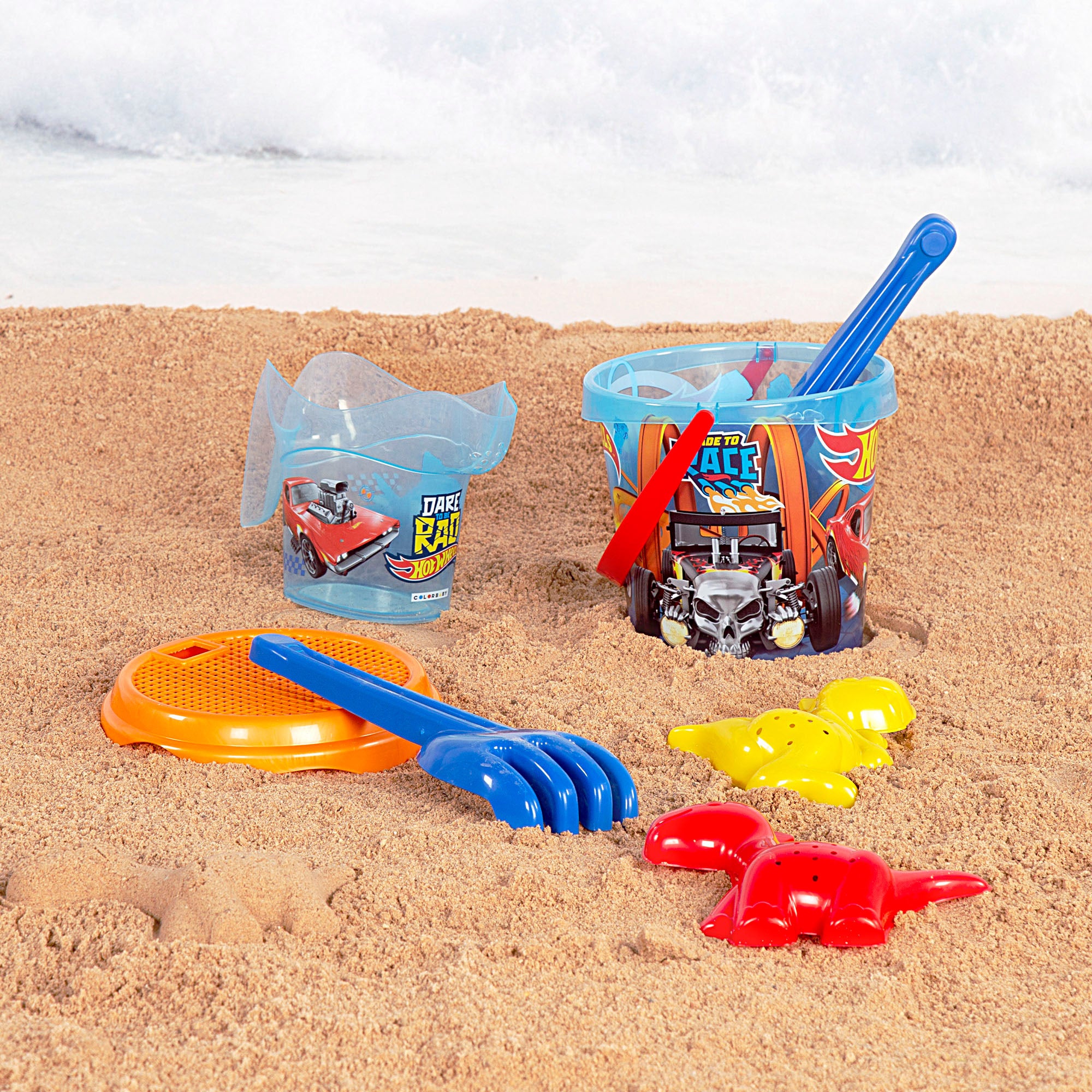 Hot Wheels Set cubo de playa con accesorios y mochila transporte