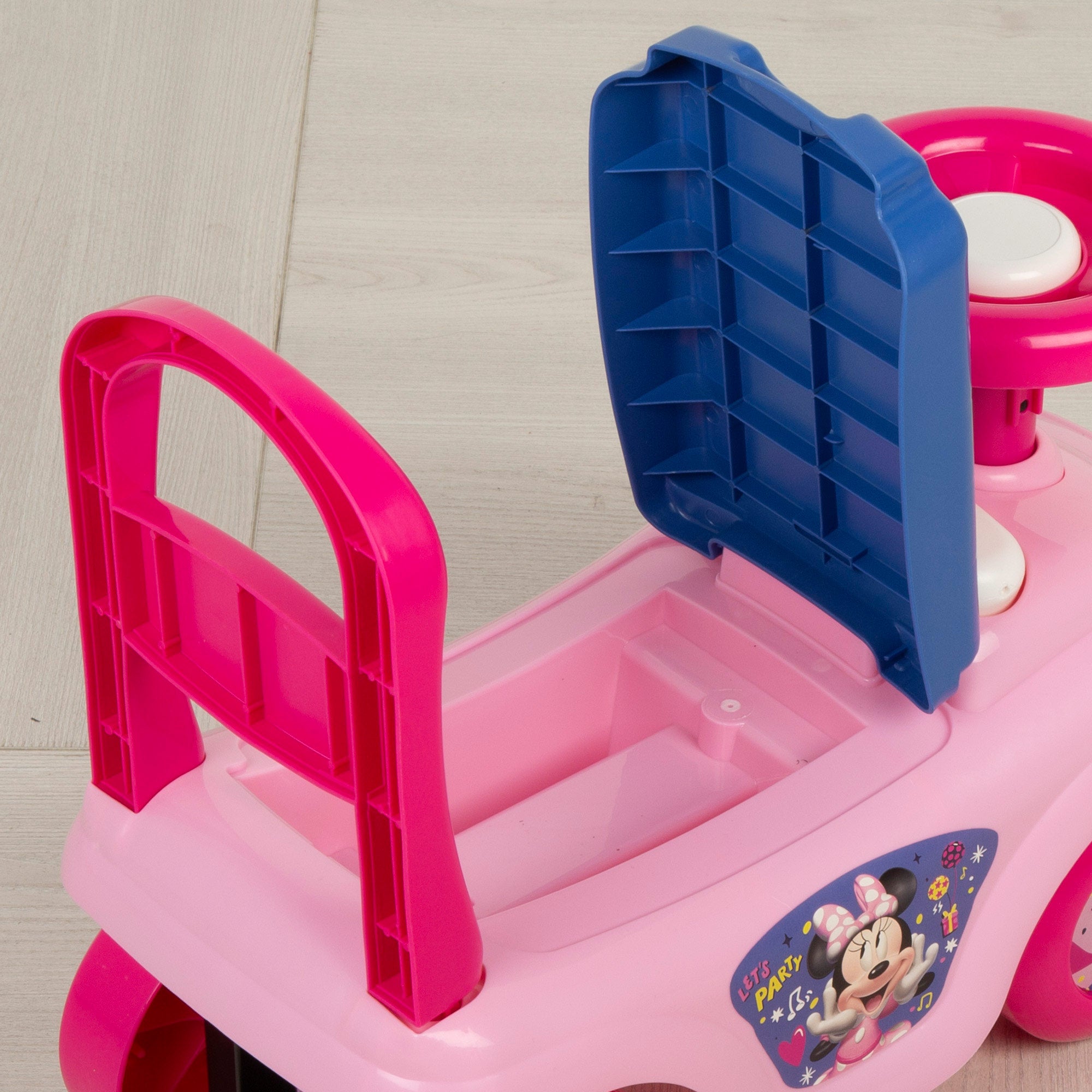 Minnie Correpasillos con teléfono, bocina y almacenaje