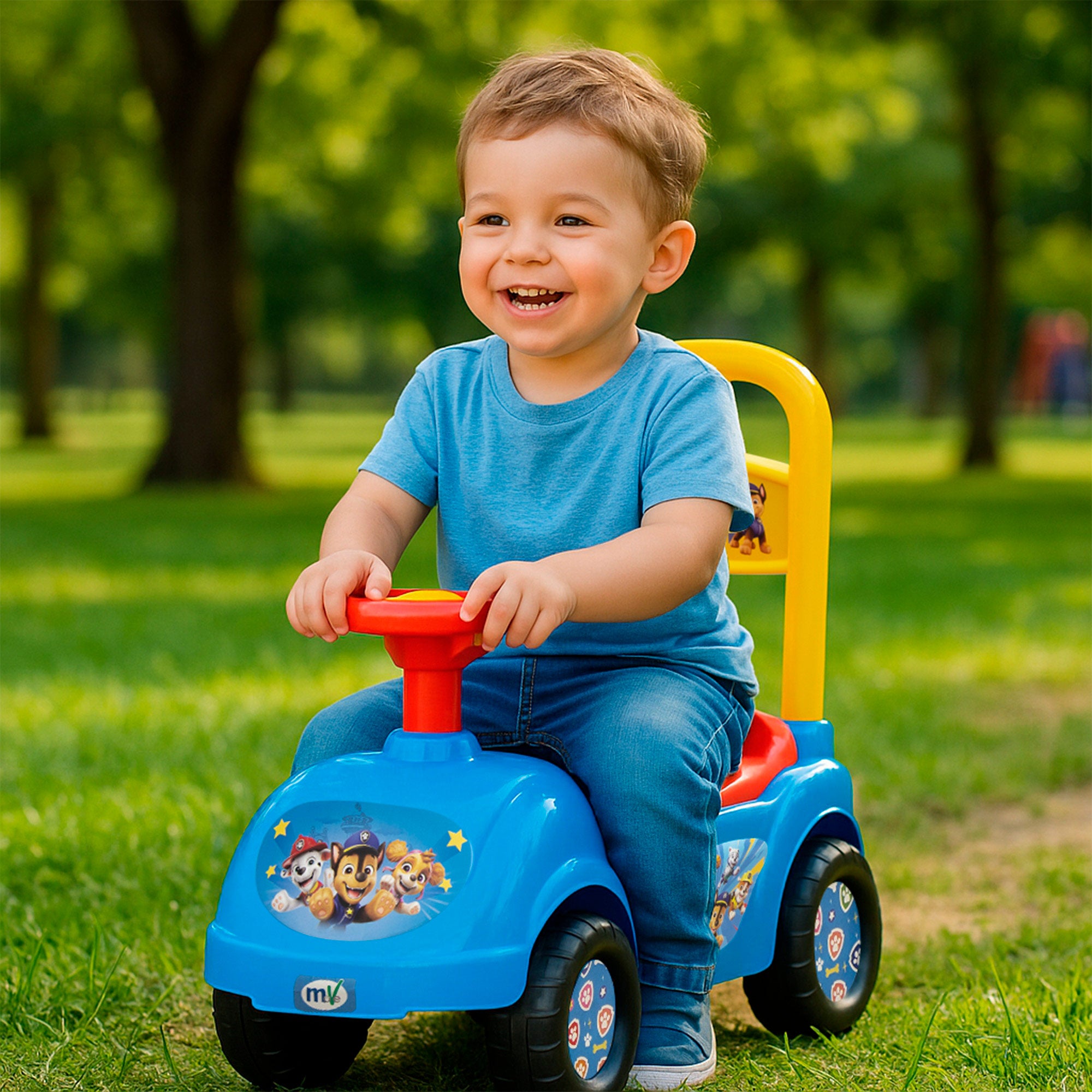 La Patrulla Canina Correpasillos con teléfono, bocina y almacenaje