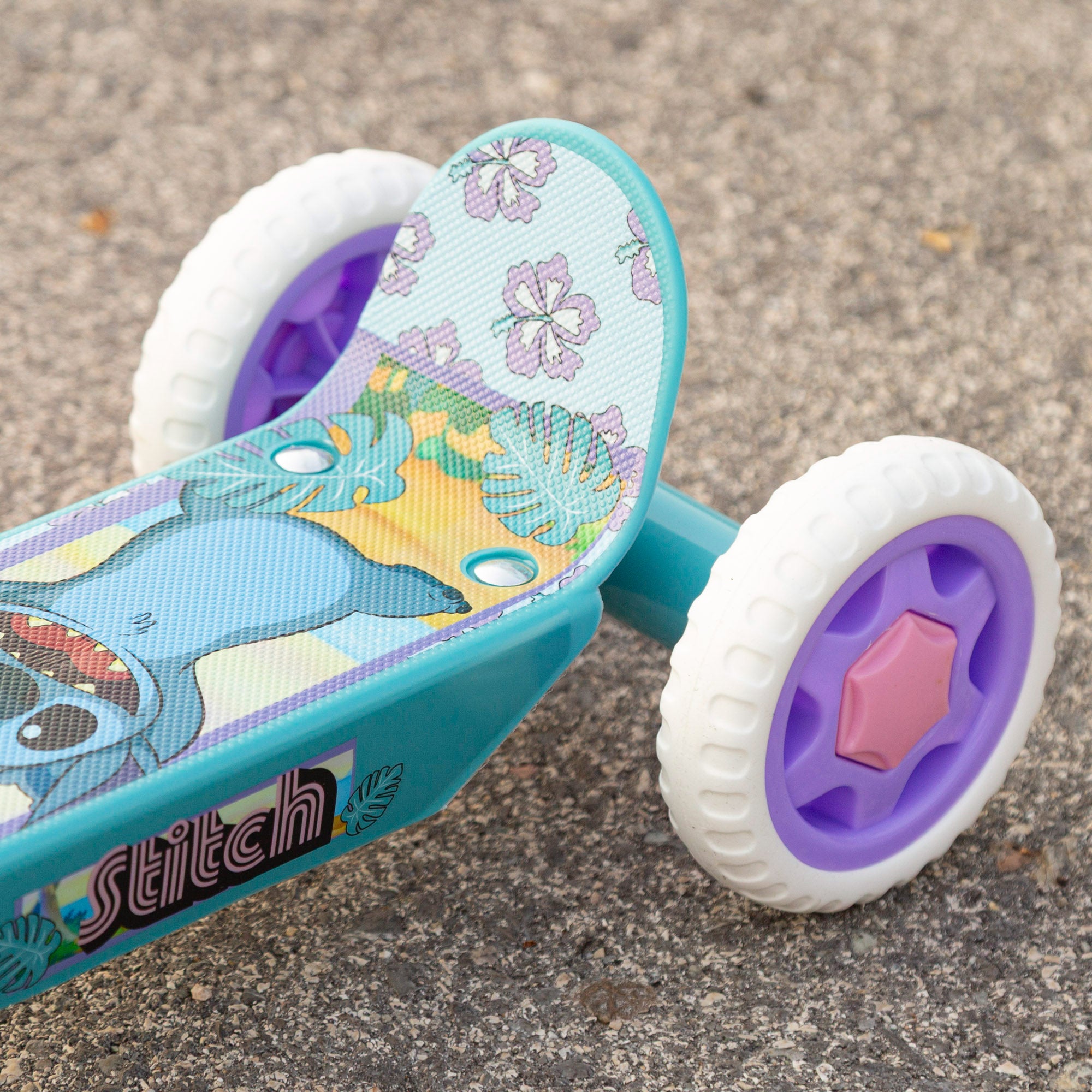 Stitch Patinete 3 ruedas máx. 20 kg + 2 años