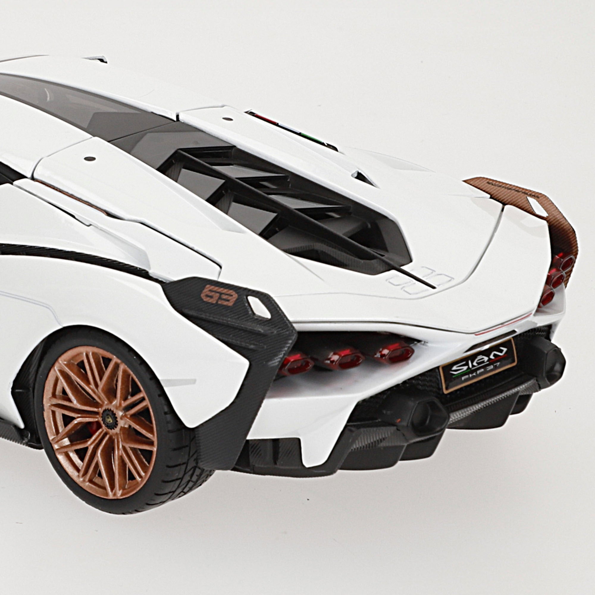 Burago Maqueta Coche Lamborghini Sián FKP 37 Blanco 1:18
